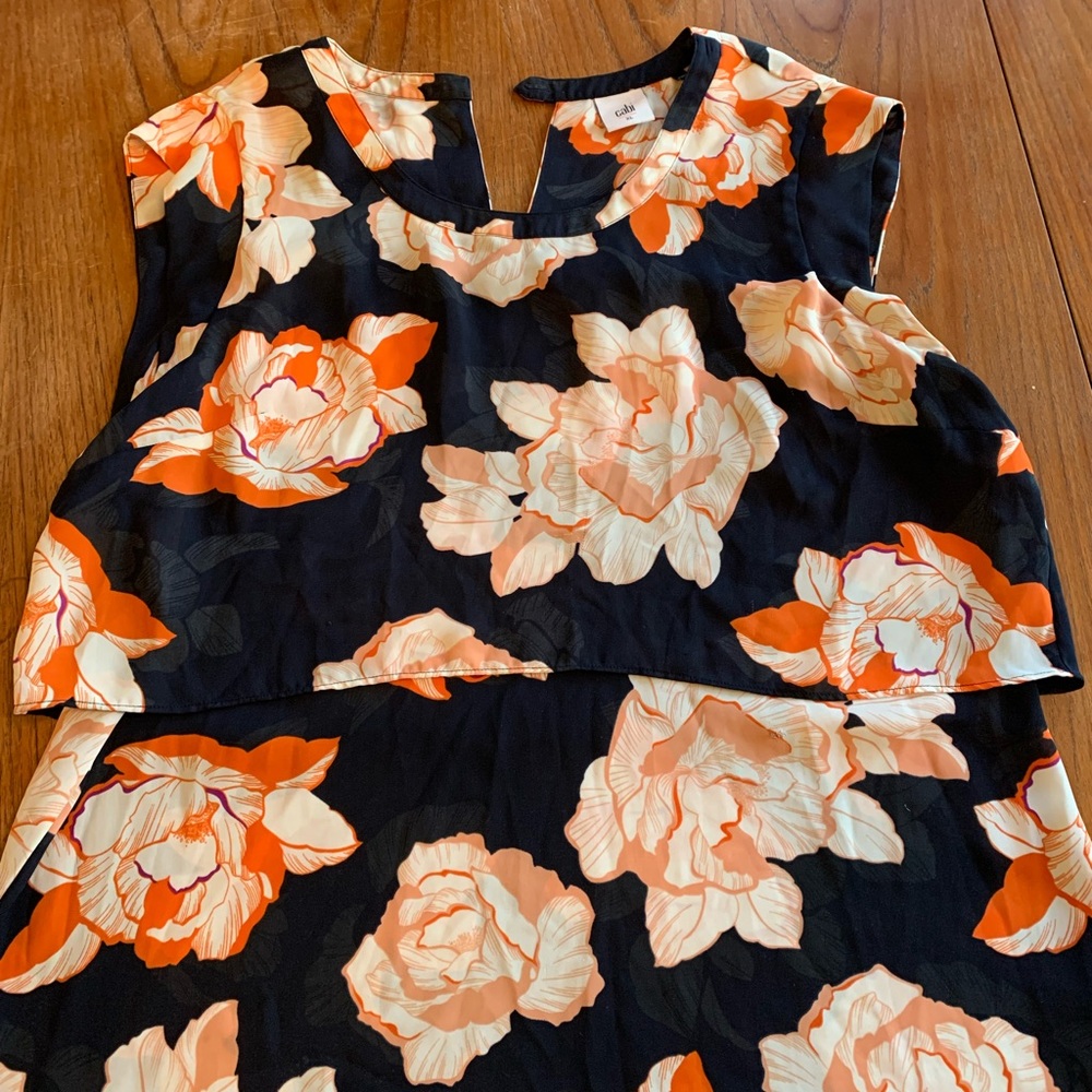 CAbi XL women’s Floral Black and Orange tiered Top